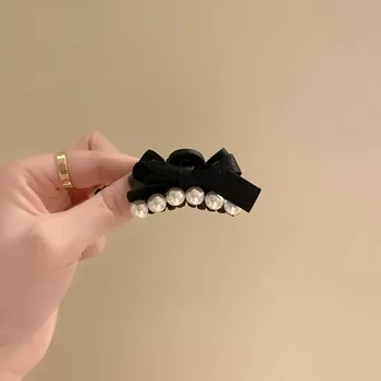 Винтажный зажим с жемчужным бантом в стиле Хепберн, маленькая черная жемчужная заколка для волос